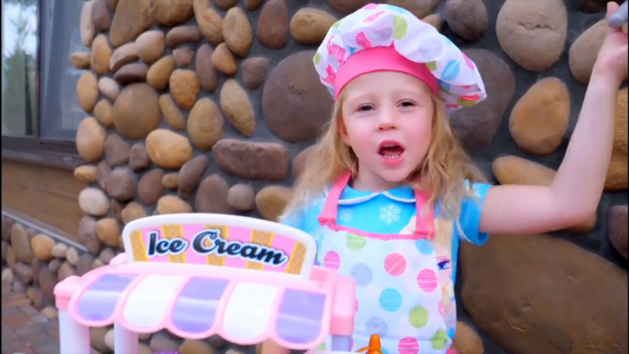 ماجراهای ناستیا و بابایی - قسمت 134 - ناستیا مامان بچه ها می شود !